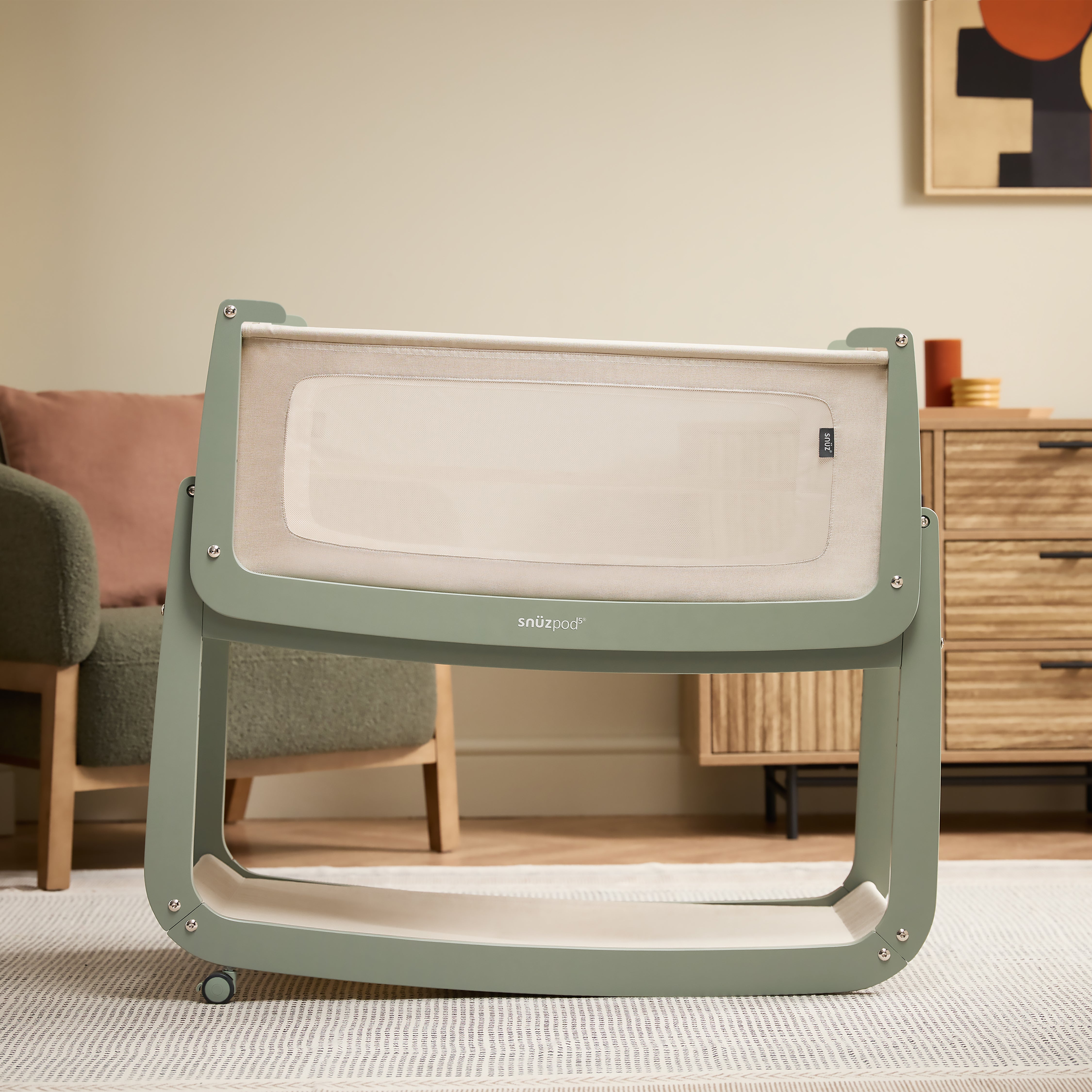 Snuz SnuzPod5 Bedside Bassinet Sage- Bambi Baby