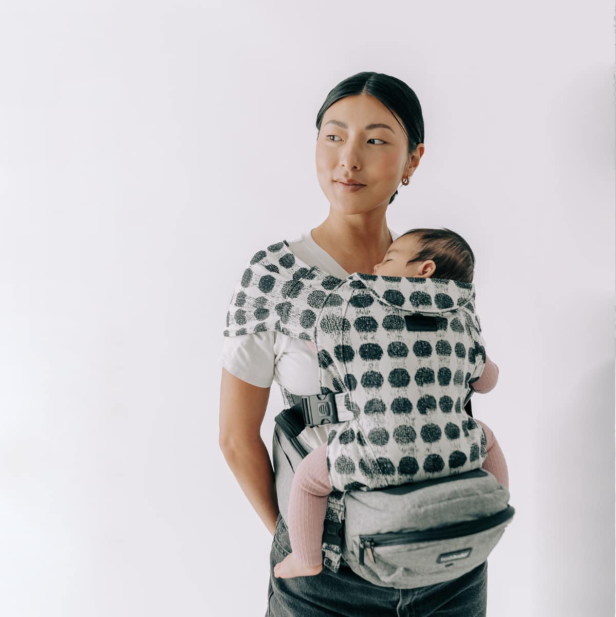 Tushbaby Hip Seat Hands-Free Attachment- Bambi Baby