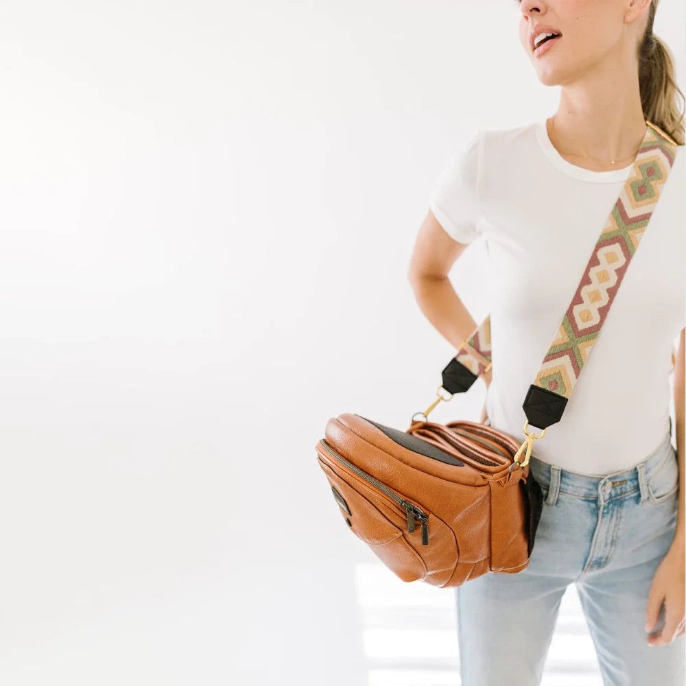 Tushbaby The Crossbody Strap- Bambi Baby