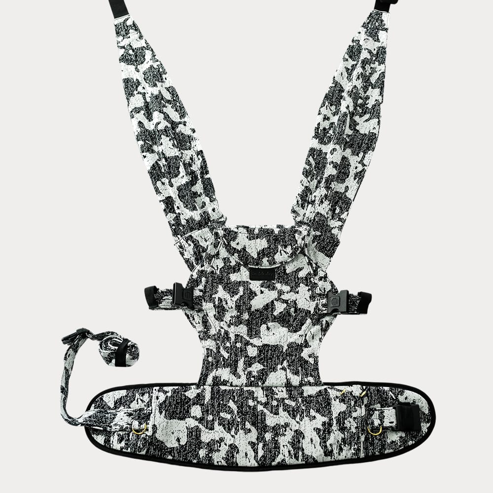 Tushbaby The Pearl Wrap Carrier- Bambi Baby