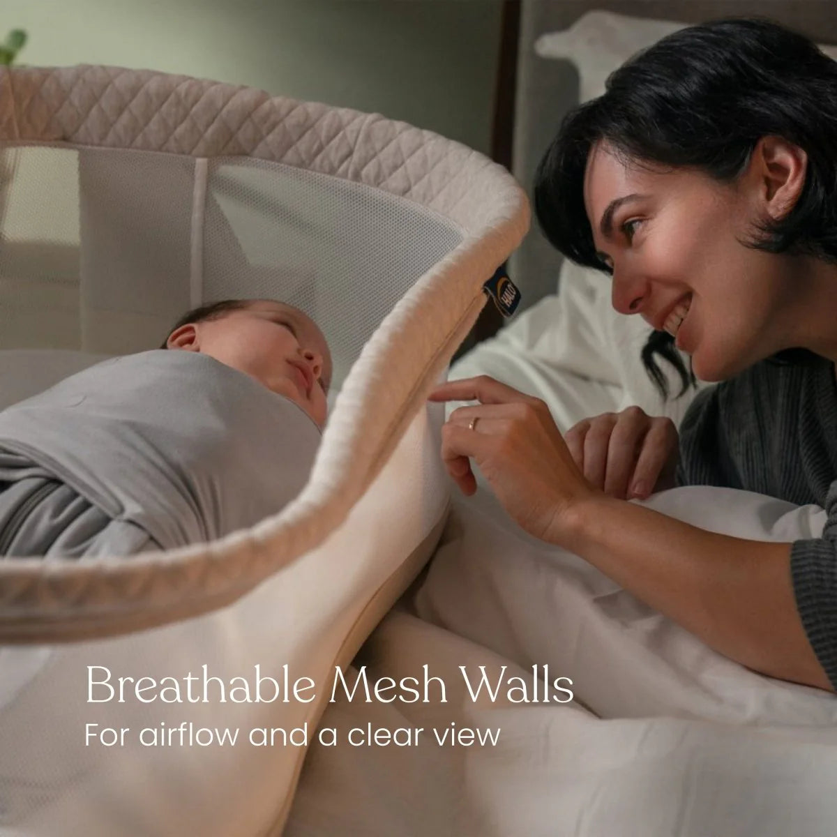 Halo BassiNest Swivel Sleeper 4.0 Air with Dreamweave Breathable Pad- Bambi Baby