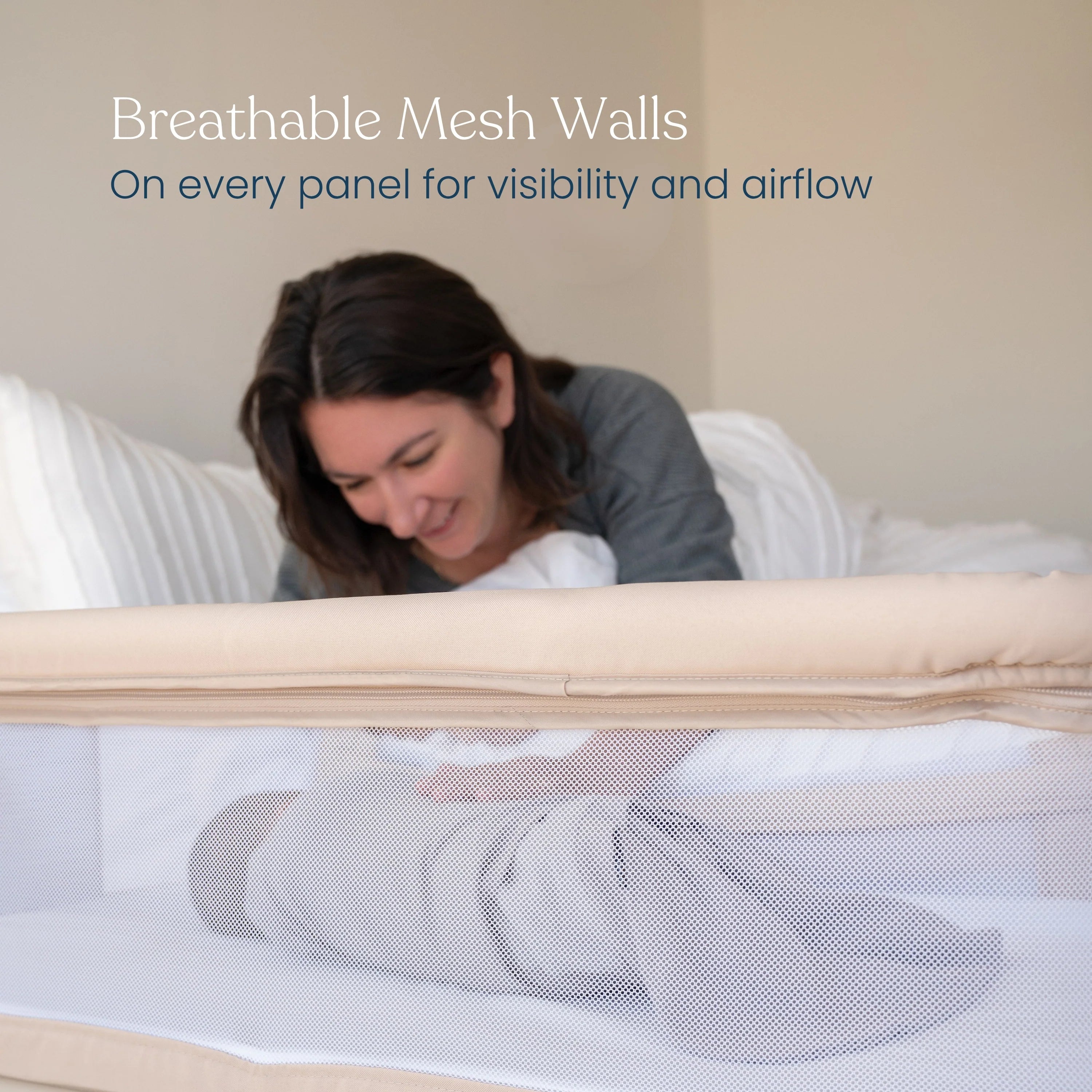 Halo 2-in-1 Bedside Bassinet Sleeper- Bambi Baby