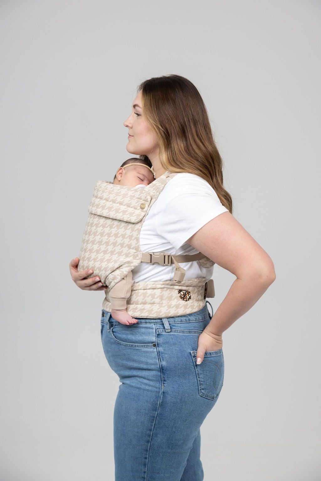 Mabē The Monarch Carrier - Houndstooth- Bambi Baby