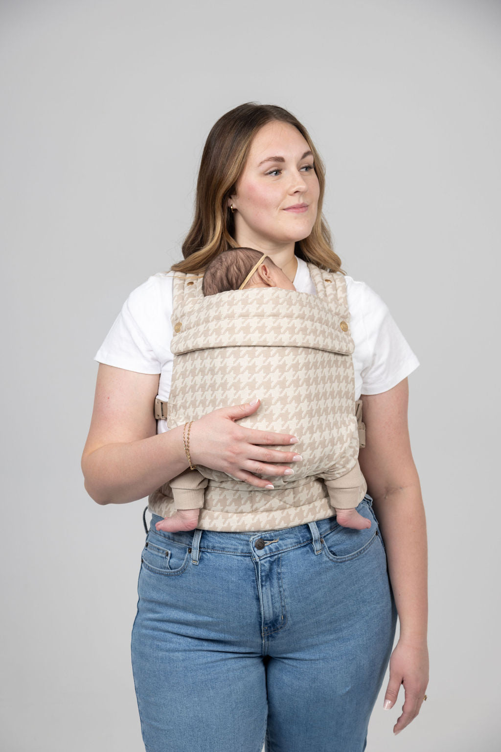 Mabē The Monarch Carrier - Houndstooth- Bambi Baby