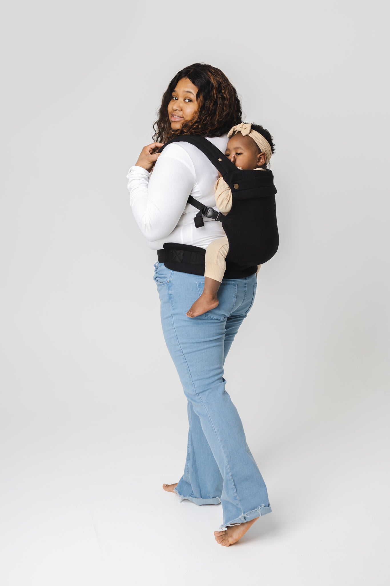 Mabē The Monarch Carrier - Ebony- Bambi Baby