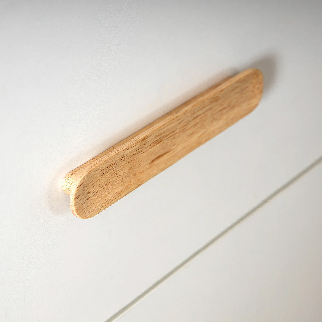 Cómoda pequeña Dadada Lala de 3 cajones, roble blanco/rojo- Bambi Baby