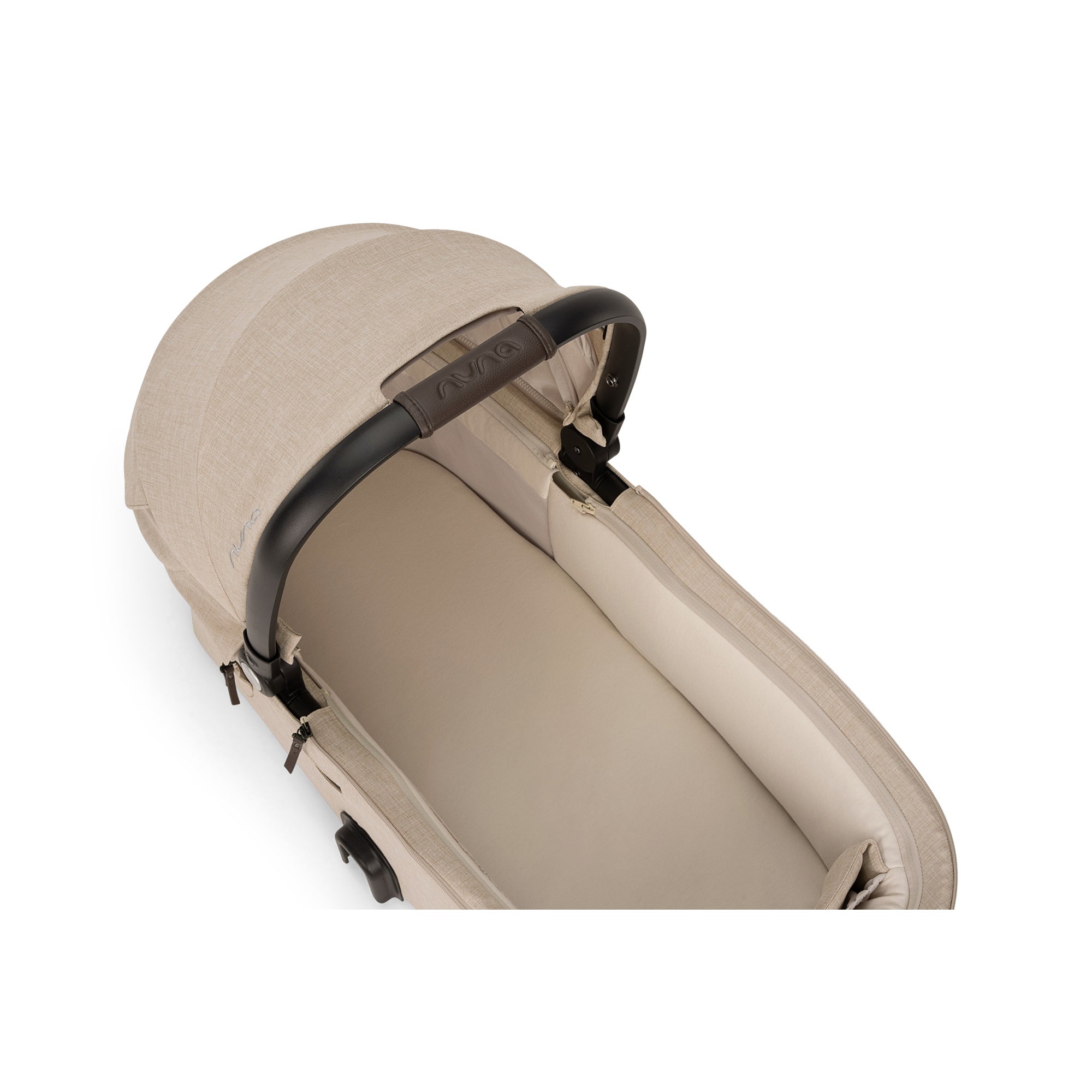 Nuna Demi Next Bassinet + Stand- Bambi Baby
