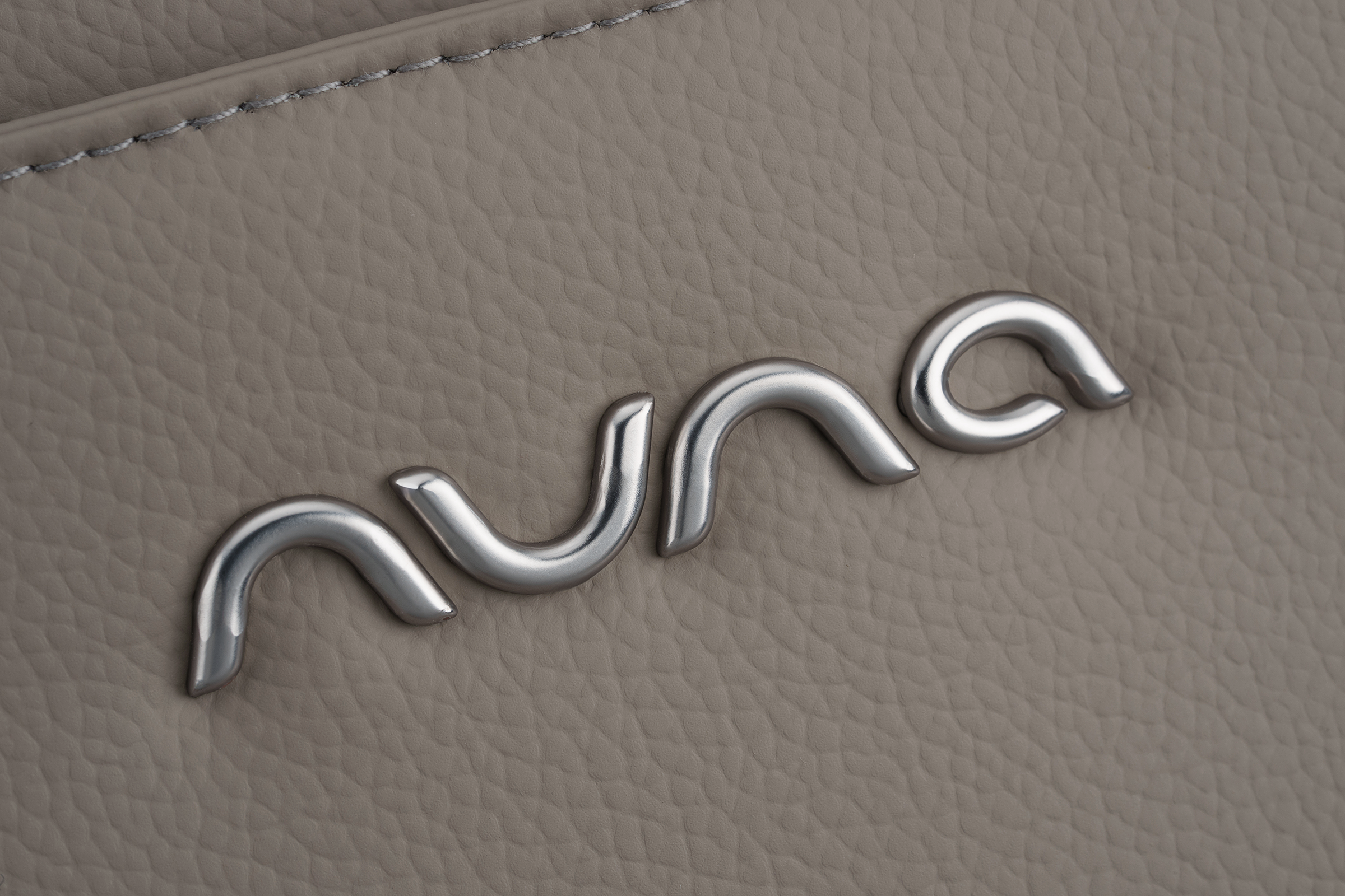 Nuna Essential Bag- Bambi Baby
