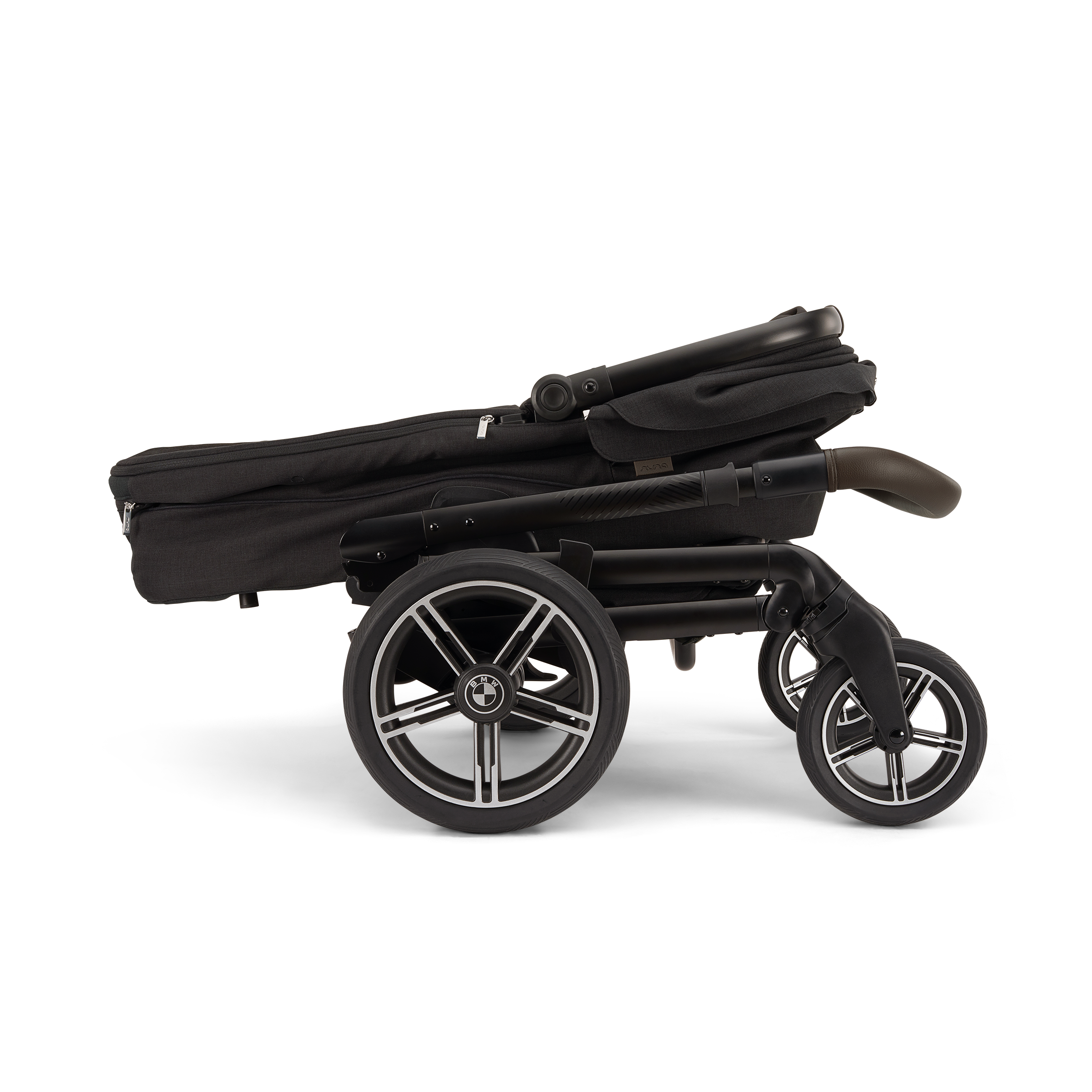 Nuna BMW Collection MIXX Bassinet + Stand