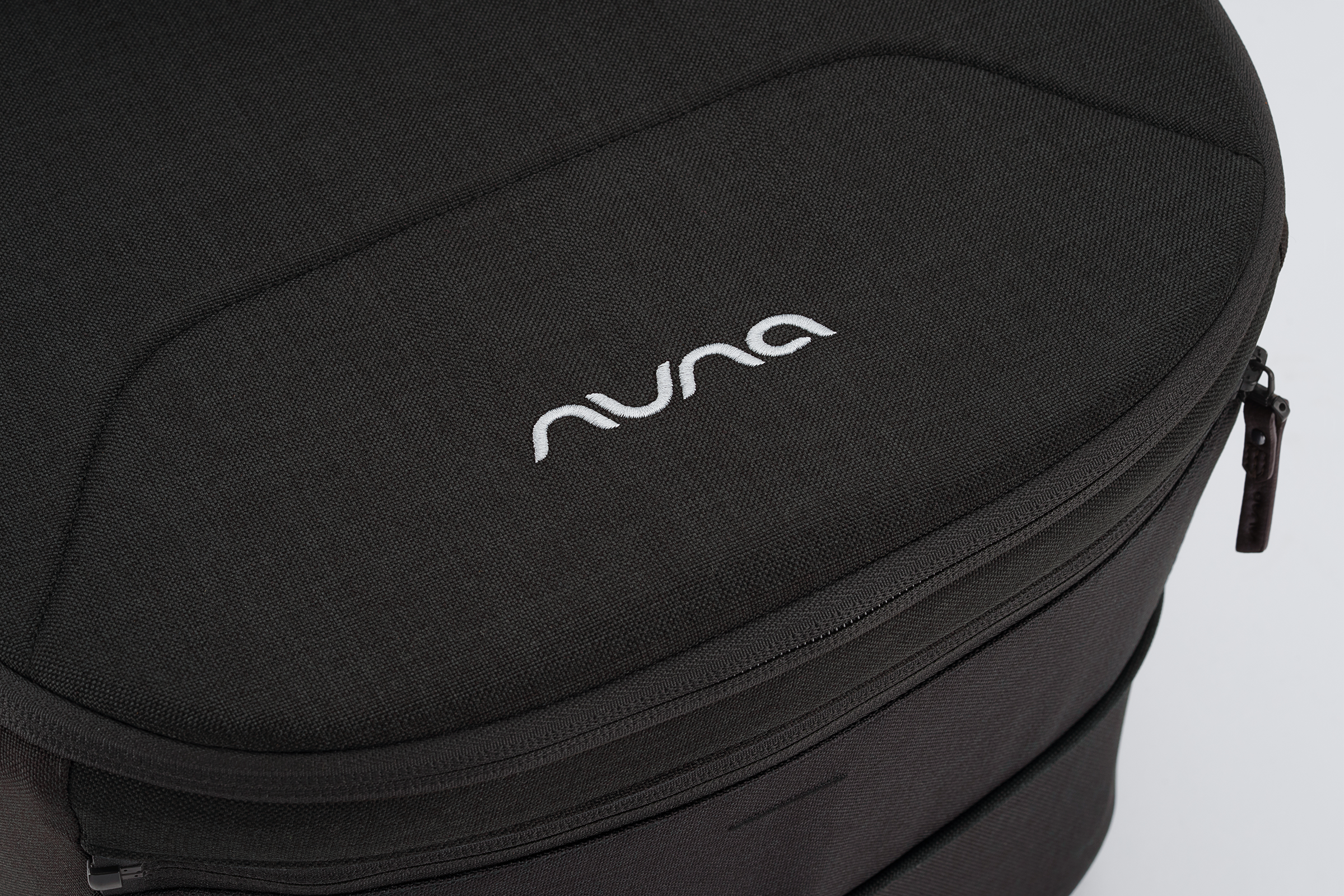 Nuna MIXX Bassinet + Stand- Bambi Baby