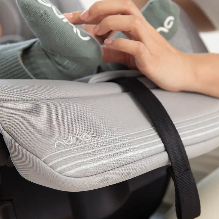 Nuna RAVA Convertible Car Seat- Bambi Baby