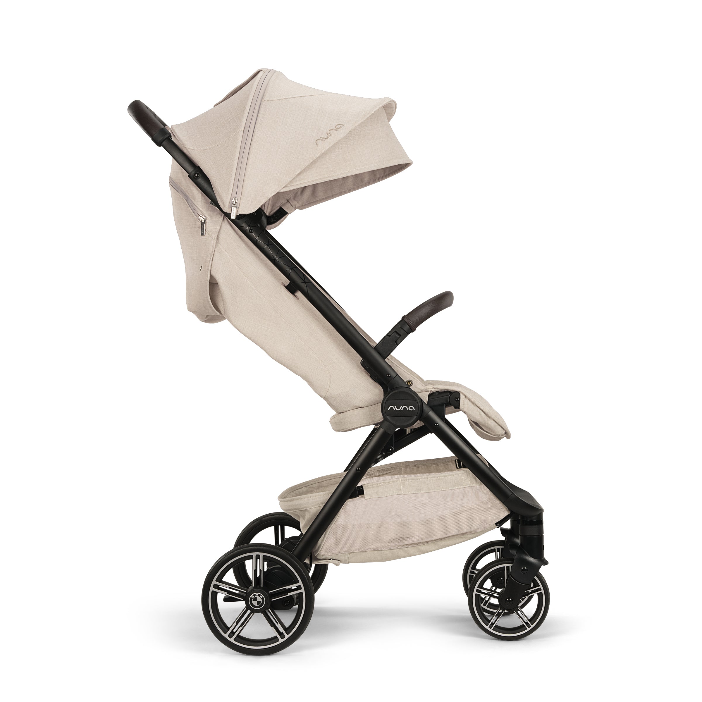 ユノア♡ベビカム x 3 Nuna x BMW TRVL LX + PIPA AIRE RX Lightweight Travel System Mica