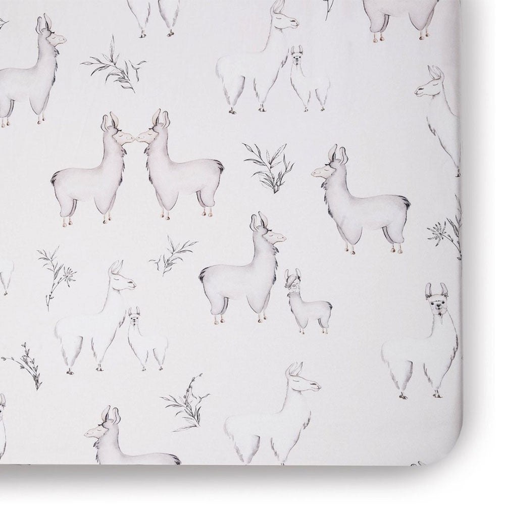 Oilo Llama Jersey Crib Sheet- Bambi Baby