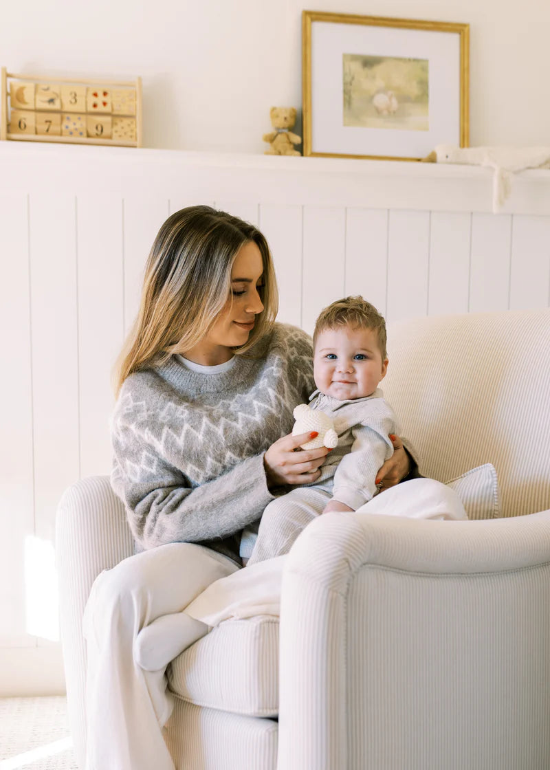 Oilo Teddy Power Gliding Swivel Nursery Recliner- Bambi Baby