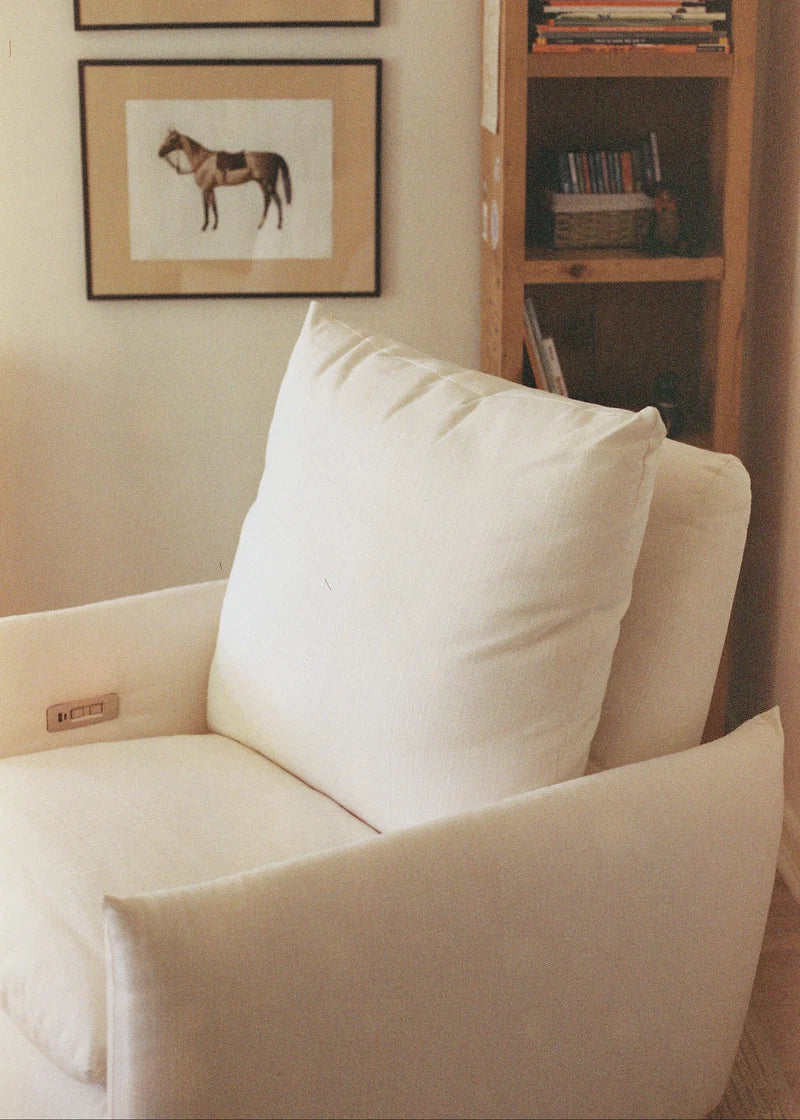 Oilo James Power Recliner- Bambi Baby