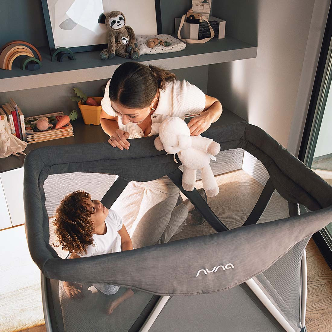 Nuna SENA Aire with New Zip-off Bassinet + Changer- Bambi Baby