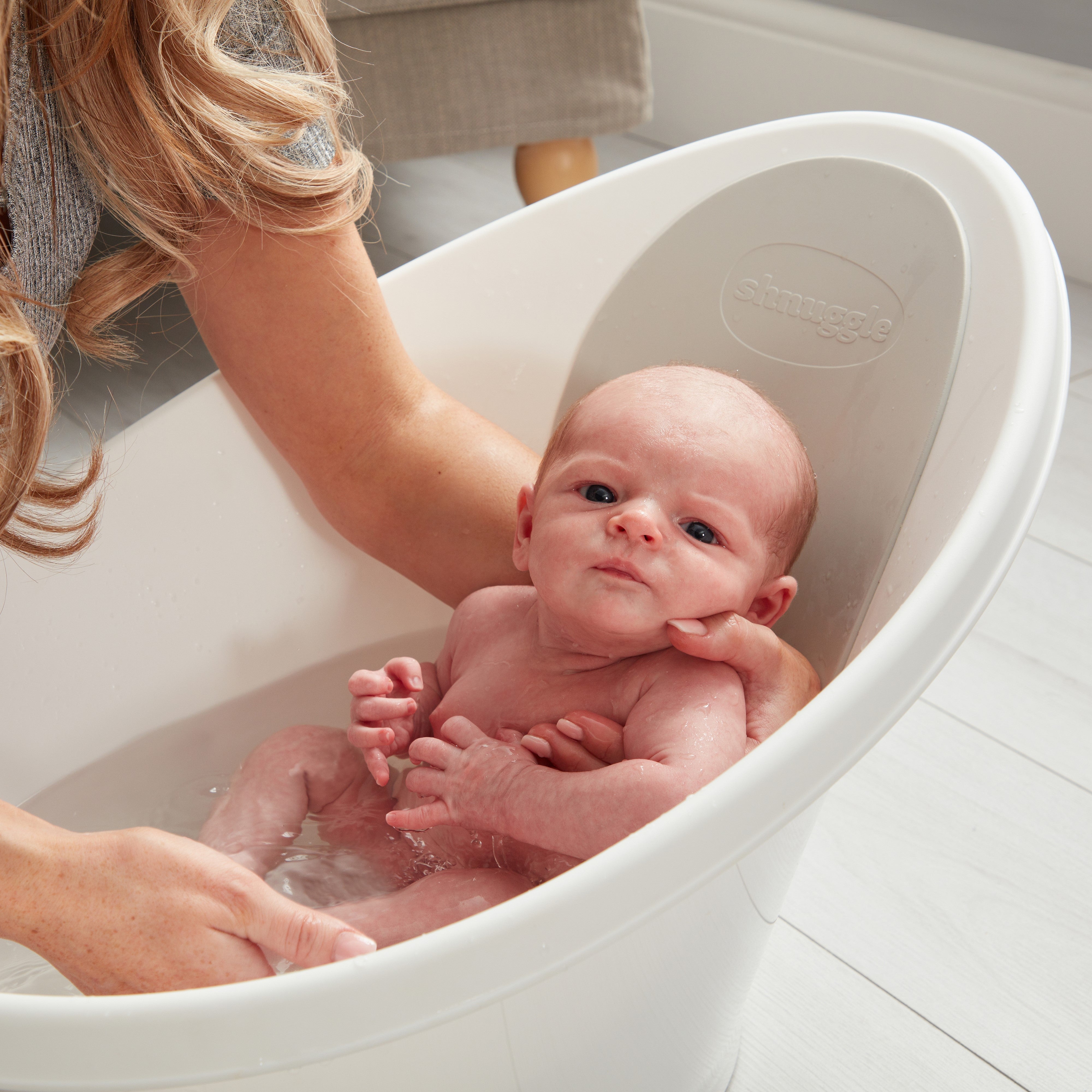Shnuggle Bath Accessories 4-Piece Bundle- Bambi Baby