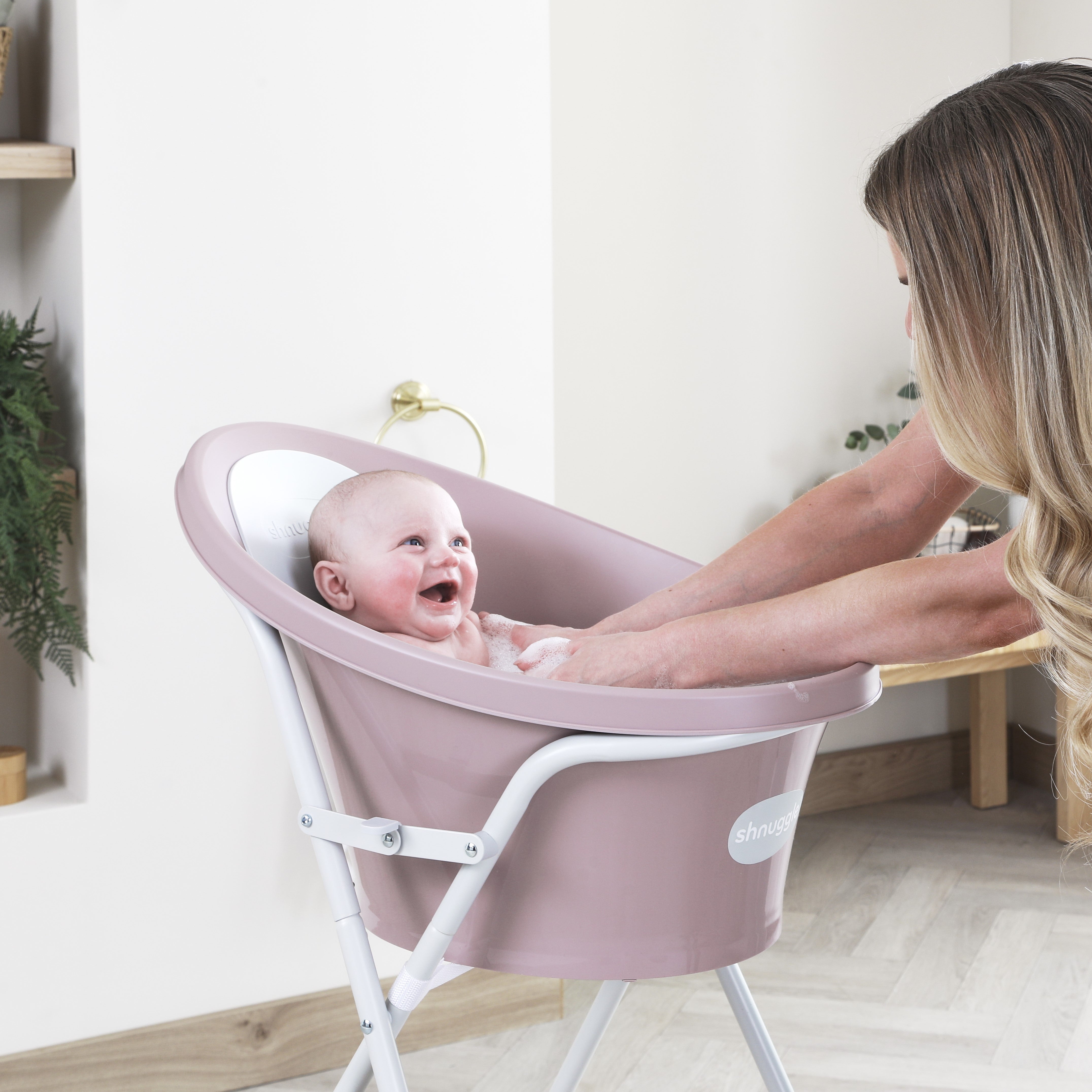 Shnuggle Bath & Change 6-Piece Bundle- Bambi Baby