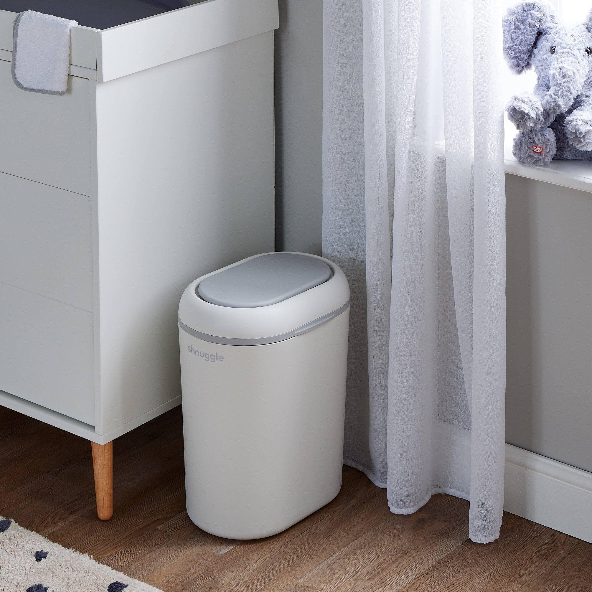 Shnuggle Nappy Bin in White/Grey- Bambi Baby