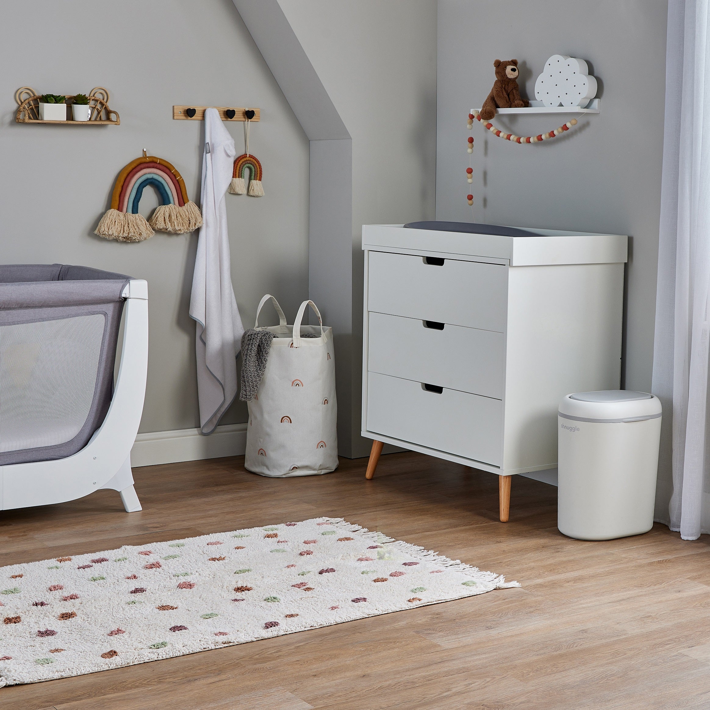 Shnuggle Nappy Bin in White/Grey- Bambi Baby