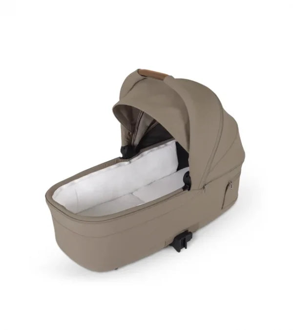 Silver Cross Nia Compact Stroller + Folding Bassinet Bundle- Bambi Baby