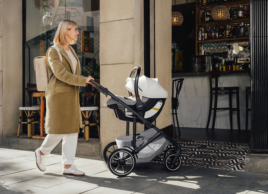 Romer Juni & Tura Travel System- Bambi Baby