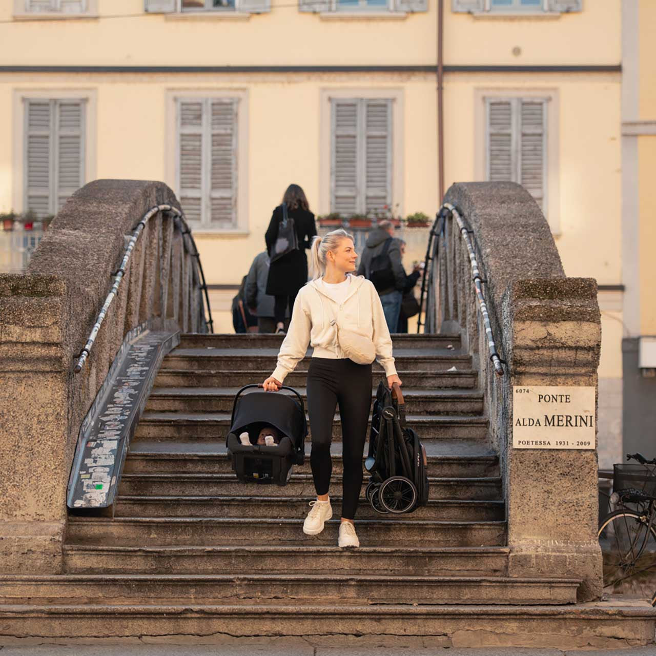Nuna TRVL LX + PIPA urbn Travel System- Bambi Baby
