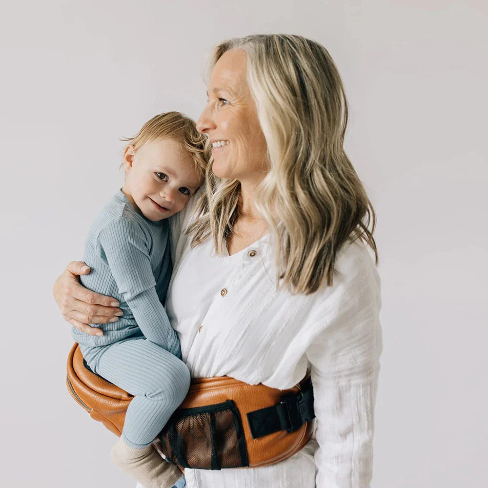 Tushbaby Hip Carrier- Bambi Baby
