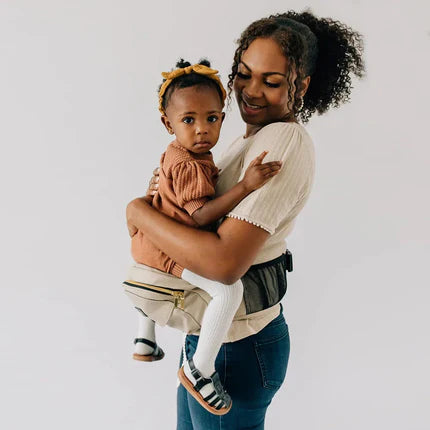 Tushbaby Hip Carrier- Bambi Baby