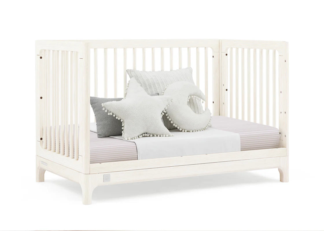 babyGap by Delta Children Wren 4-in-1 Convertible Crib- Bambi Baby