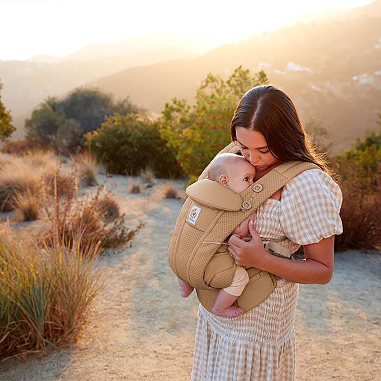 Ergobaby Omni Breeze Baby Carriers - Camel Brown- Bambi Baby