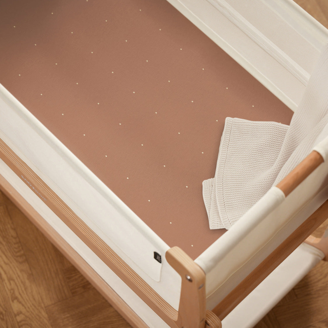 Snuz Bassinet 2 Pack Fitted Sheets - Blush Dot- Bambi Baby