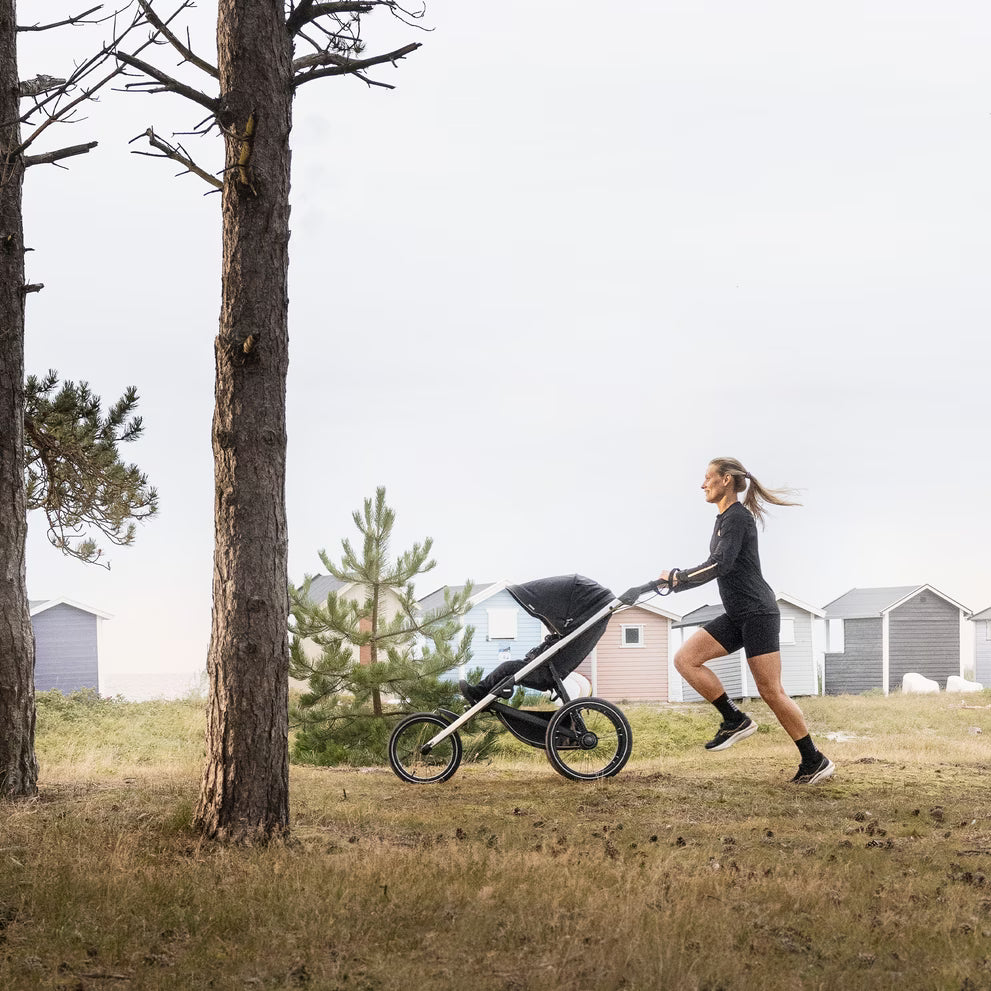 Thule Glide 3 Jogging Stroller - Black- Bambi Baby