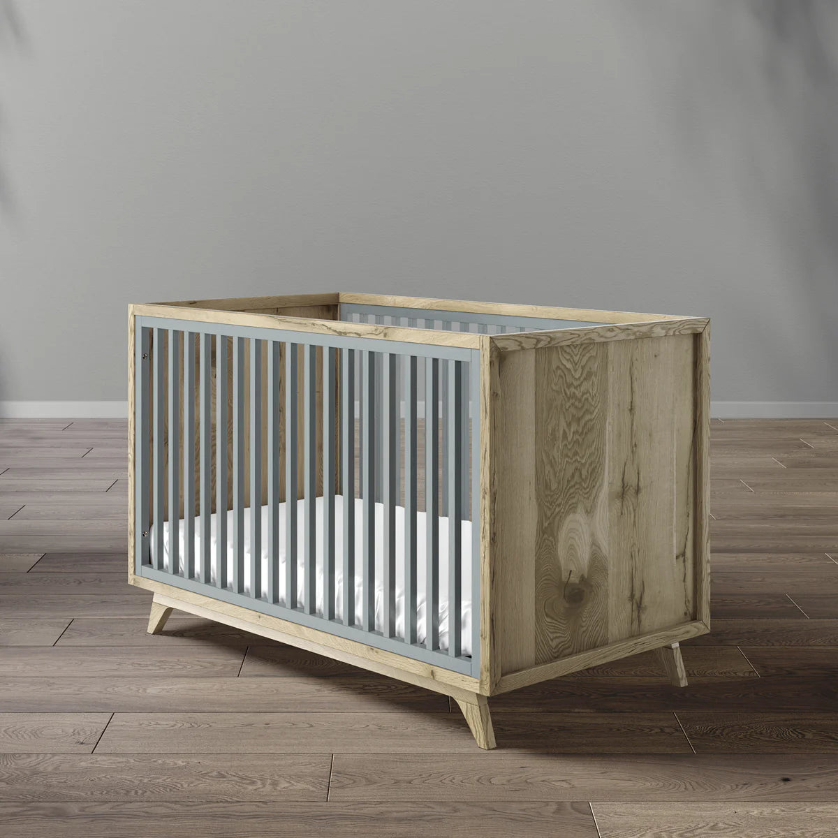 Romina Uptown Classic crib- Bambi Baby