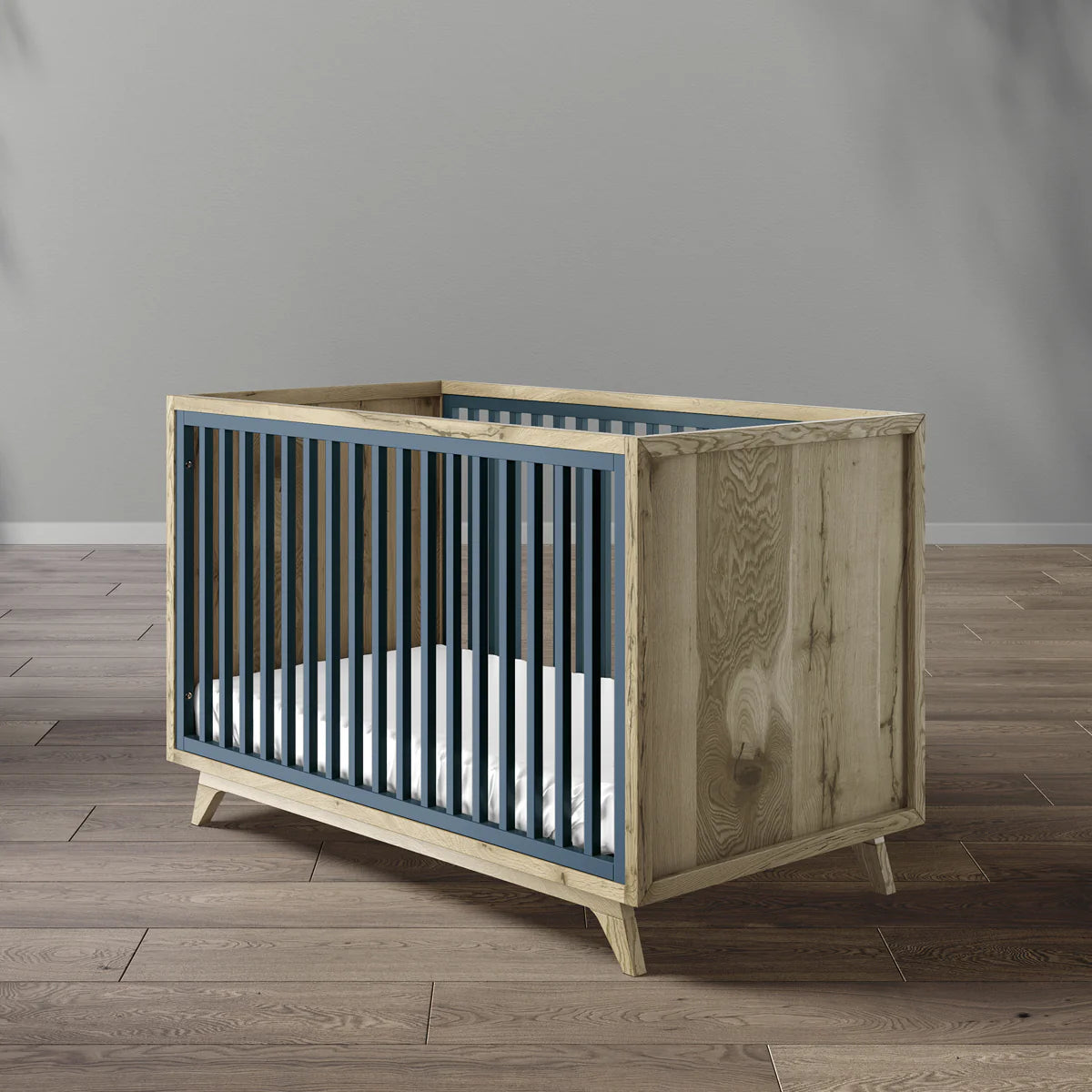 Romina Uptown Classic crib- Bambi Baby
