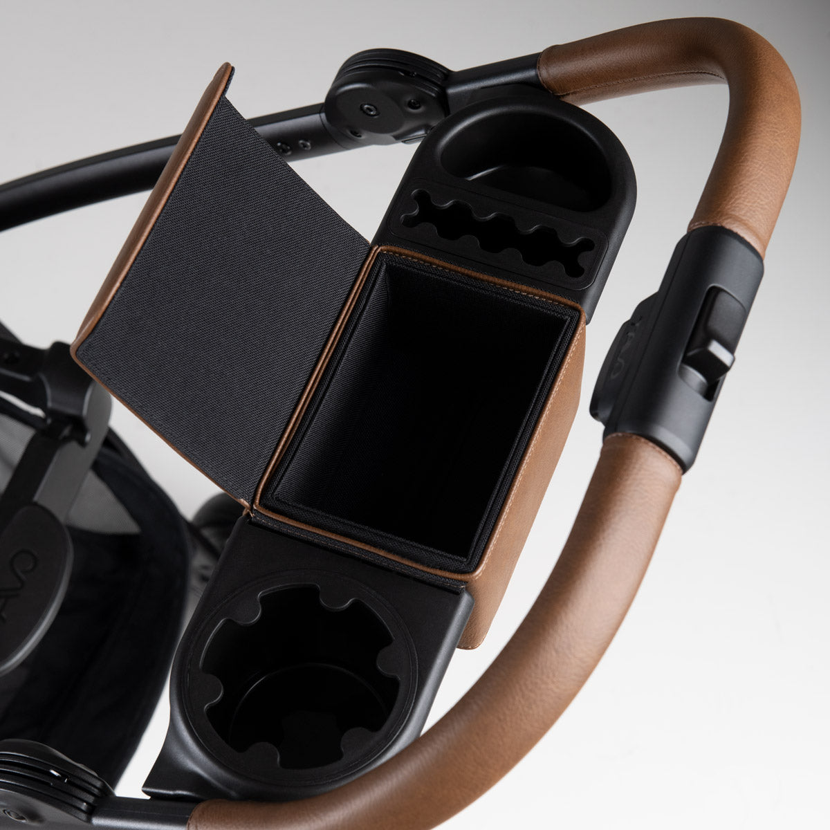 Tavo Roscoe™ Stroller- Bambi Baby
