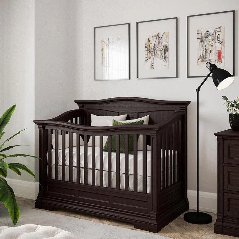 Romina Imperio Convertible crib w/ Solid Panel- Bambi Baby