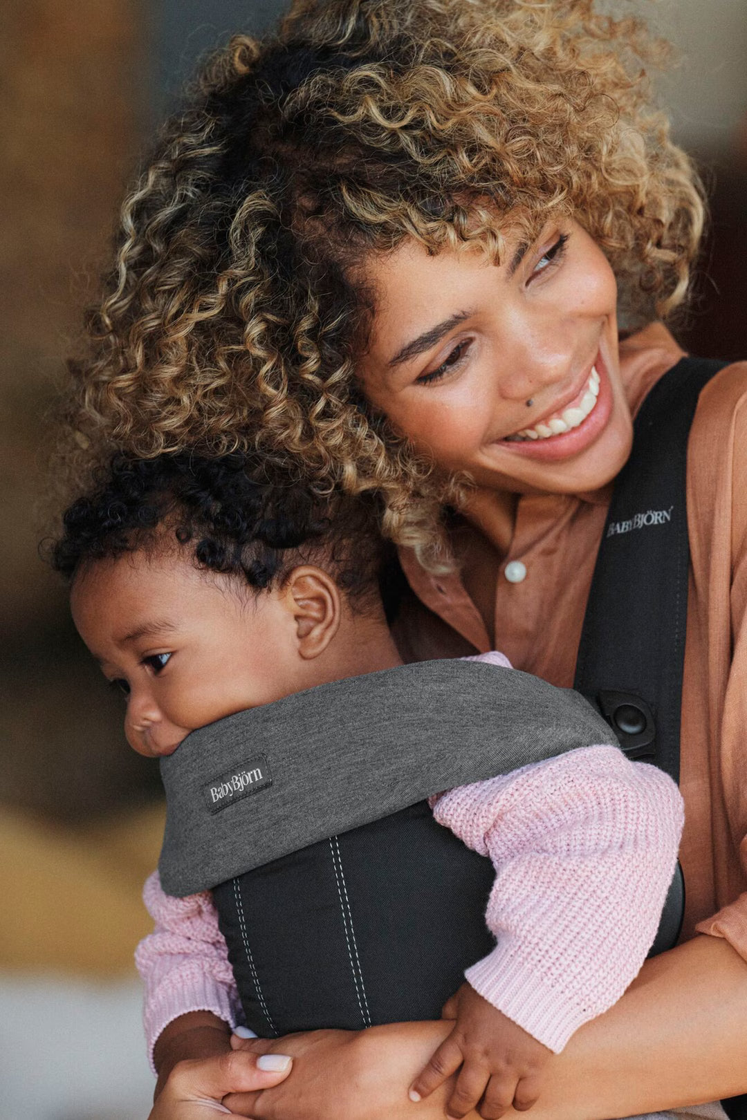 BabyBjorn Bib for Baby Carrier Mini & Free- Bambi Baby