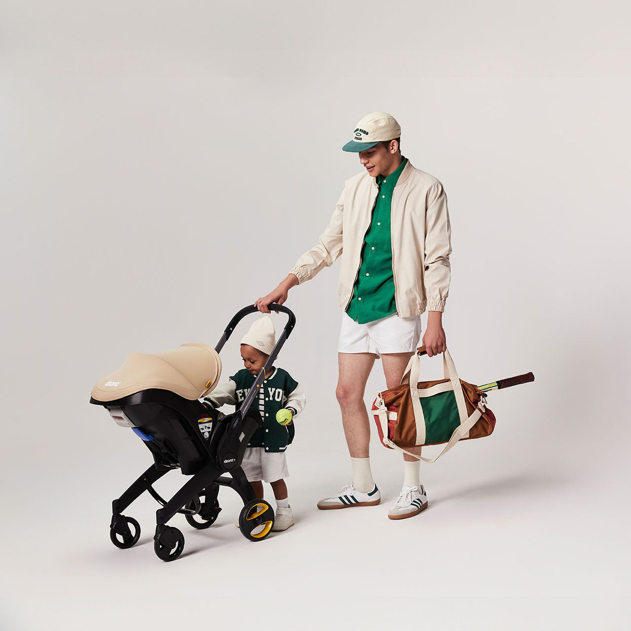 Doona + Cadeirinha de carro infantil com base em Sahara Sand- Bambi Baby