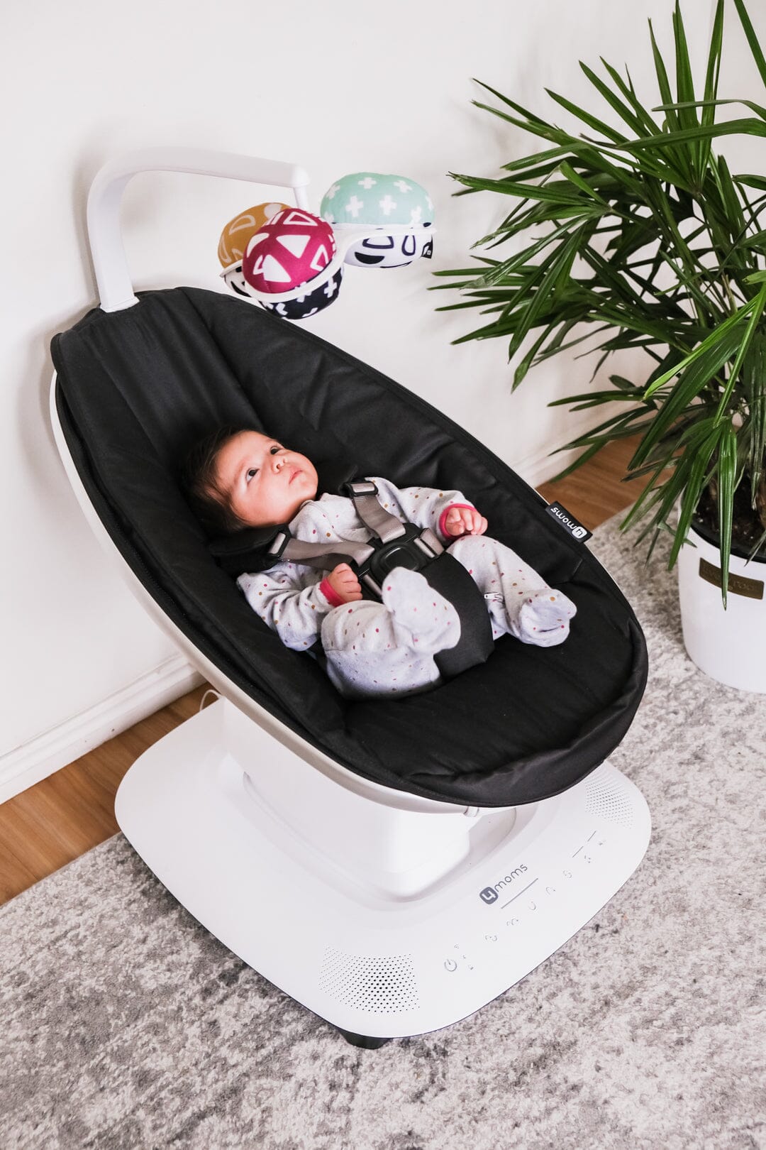 4moms MamaRoo Multi-Motion Baby Swing- Bambi Baby