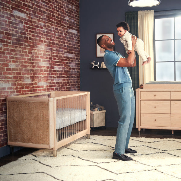 Maxi Cosi Kindred Brisa Island Crib - Onyx Heritage- Bambi Baby