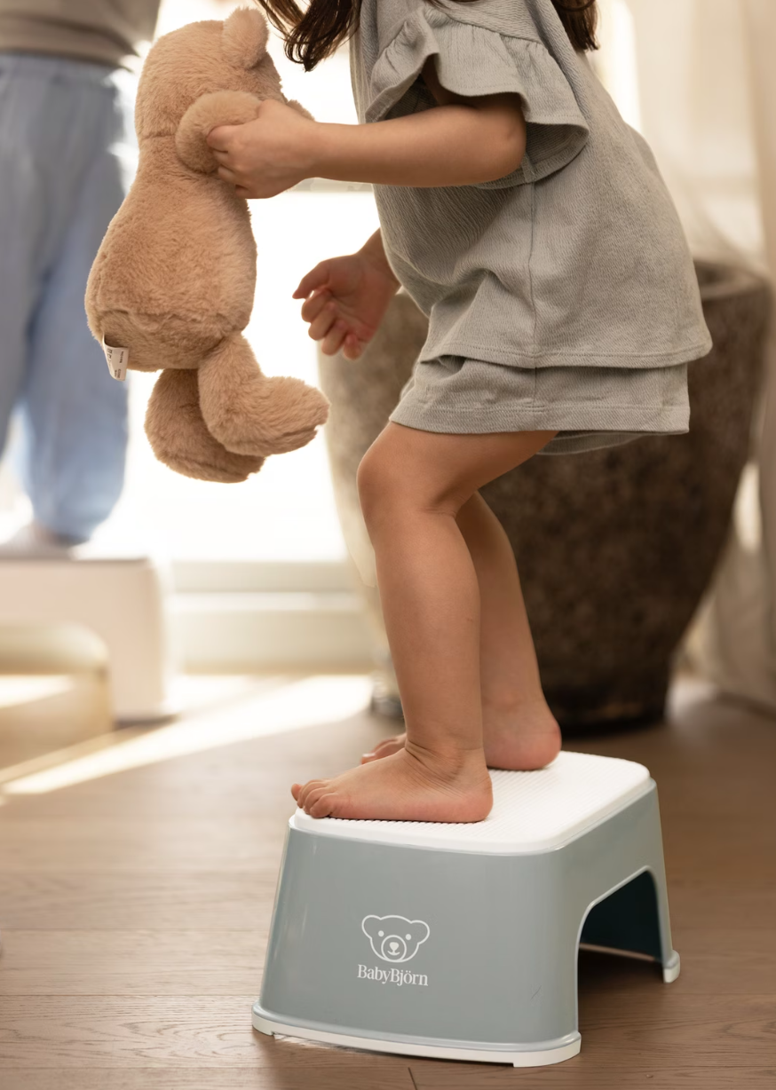 BabyBjörn Step Stool- Bambi Baby