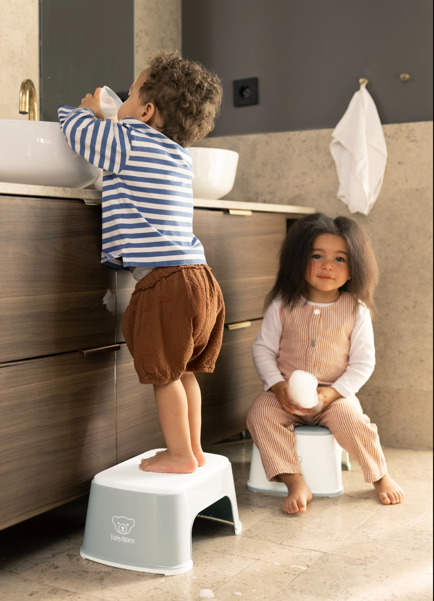 BabyBjörn Step Stool- Bambi Baby