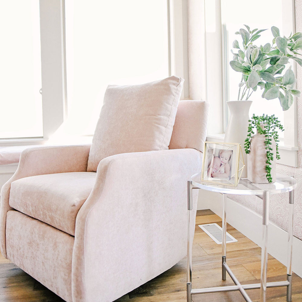 Oilo Harper Glider in HP Ecru- Bambi Baby