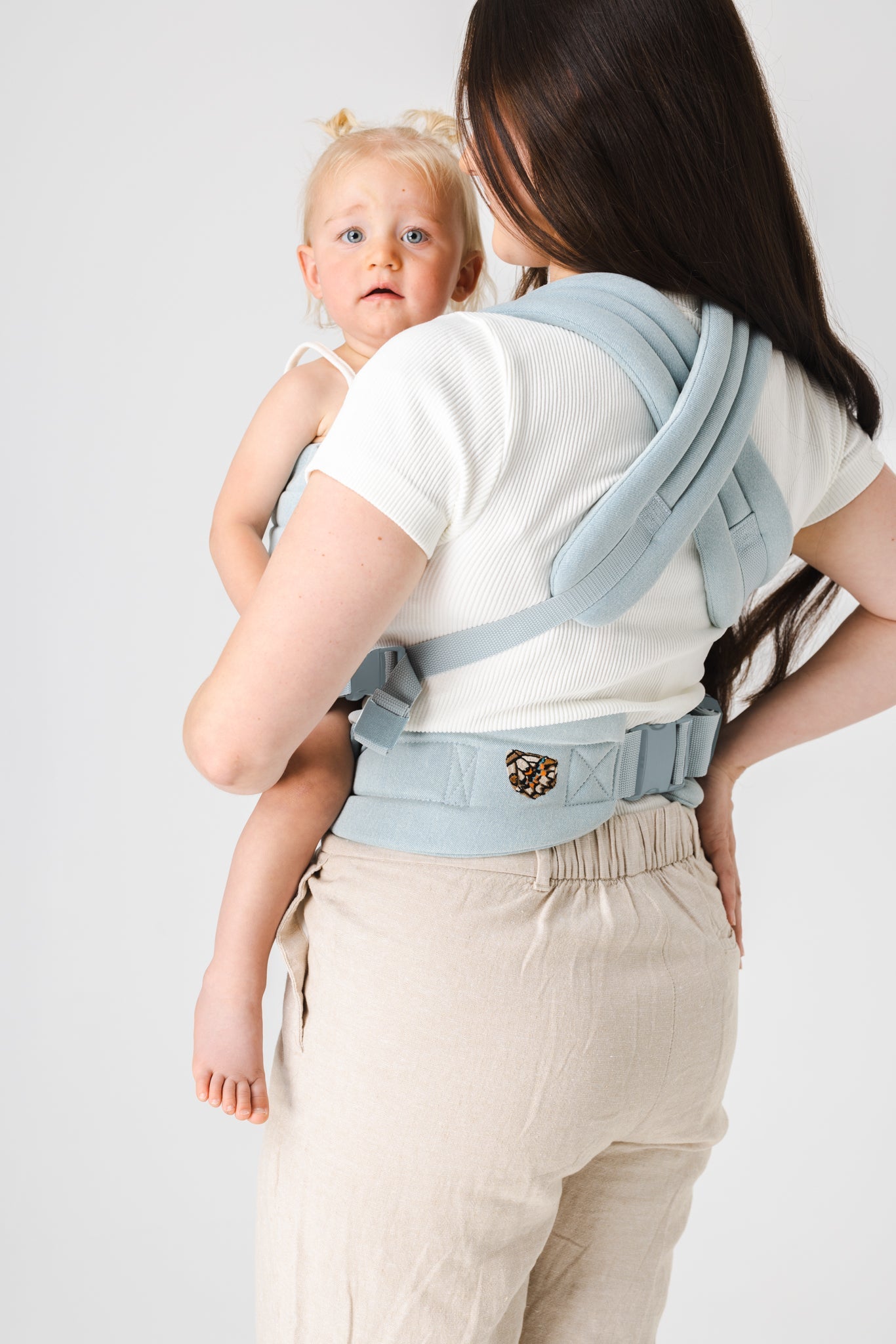 Mabē The Monarch Carrier - Dream Wash Denim- Bambi Baby