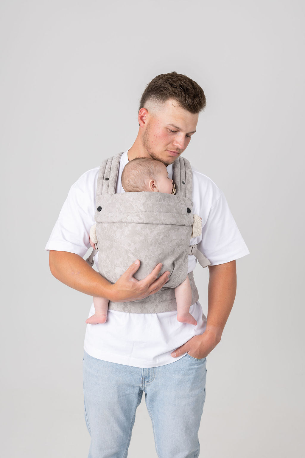 Mabē The Monarch Carrier - Ashland Camo- Bambi Baby