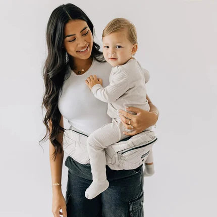 Tushbaby Hip Carrier- Bambi Baby
