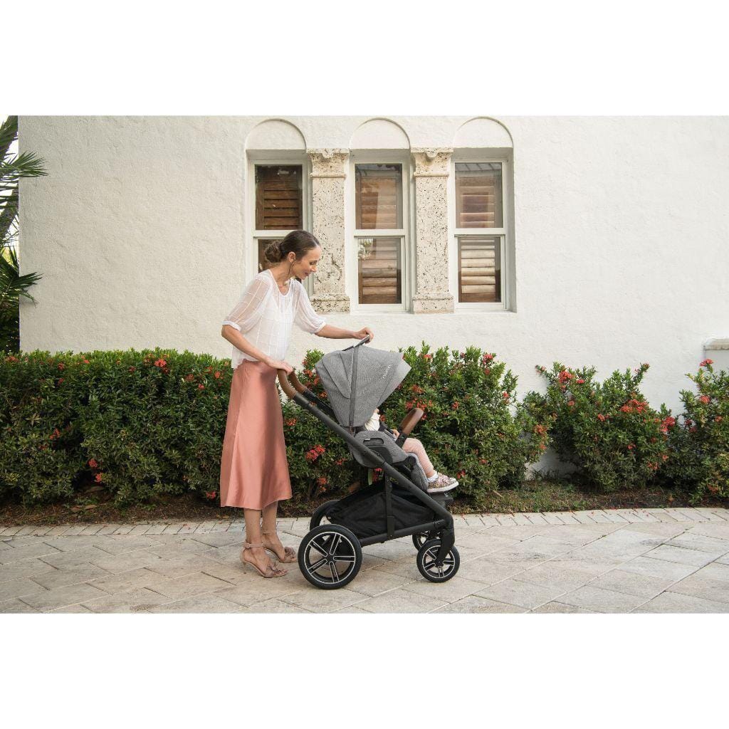 Nuna MIXX Next Stroller w/ Magnetic Buckle