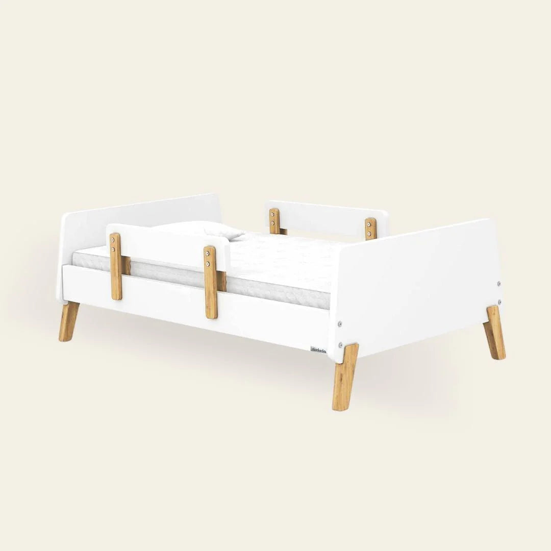 Cama infantil Dadada Muse Collection em branco e natural- Bambi Baby