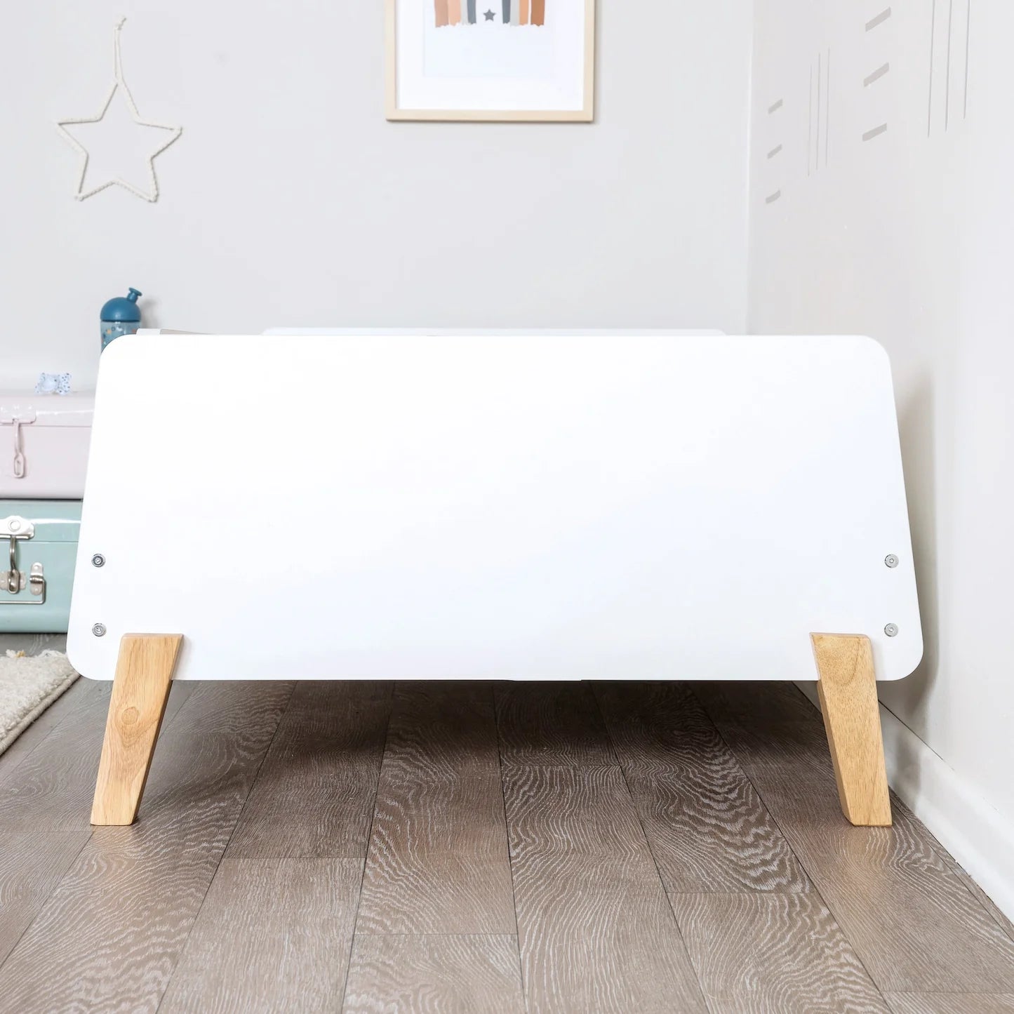 Cama infantil Dadada Muse Collection em branco e natural- Bambi Baby